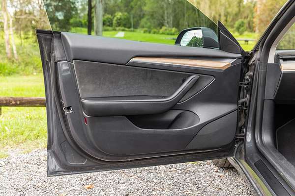 2023 Tesla Model 3 Long Range