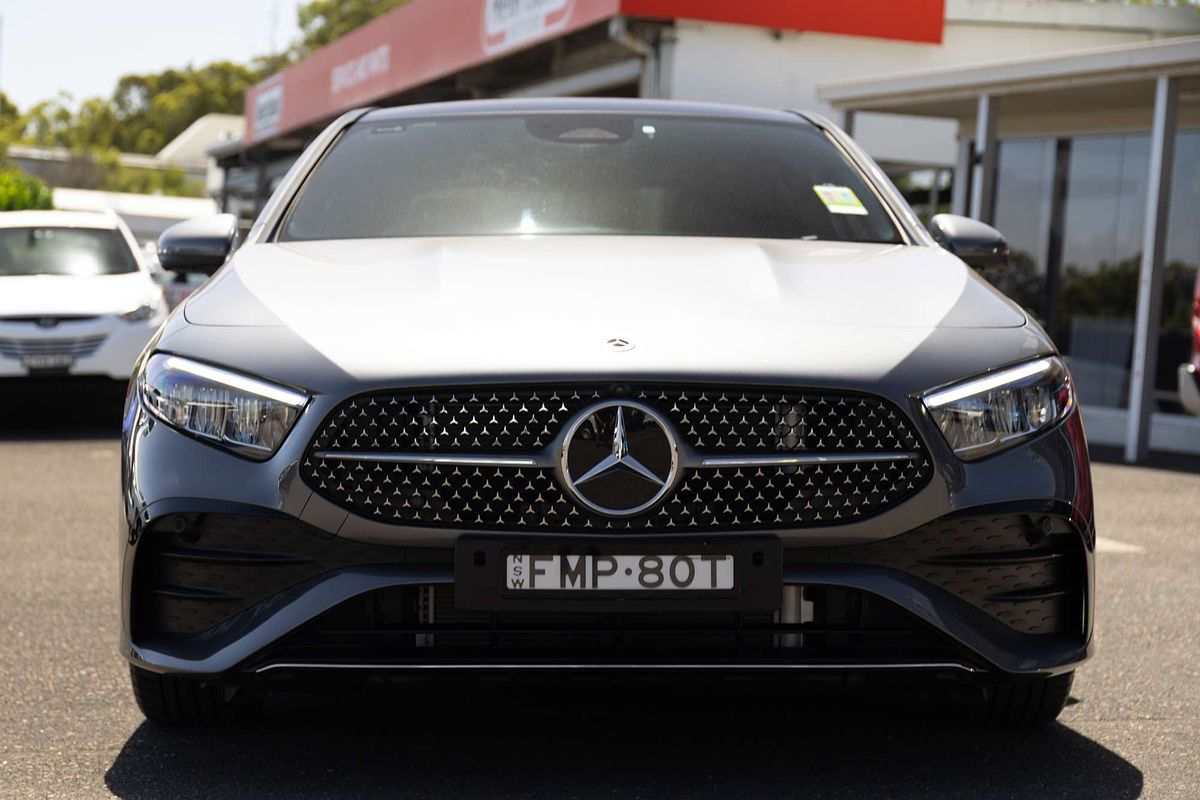 2025 Mercedes-Benz A-Class A200 V177