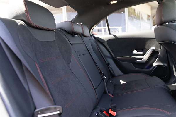 2025 Mercedes-Benz A-Class A200 V177