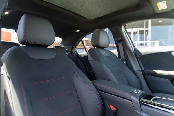 2025 Mercedes-Benz A-Class A200 V177