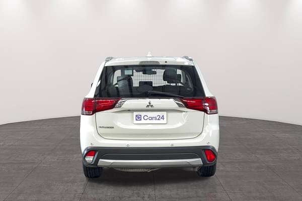 2018 Mitsubishi Outlander ES ADAS ZL