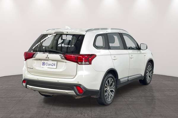 2018 Mitsubishi Outlander ES ADAS ZL
