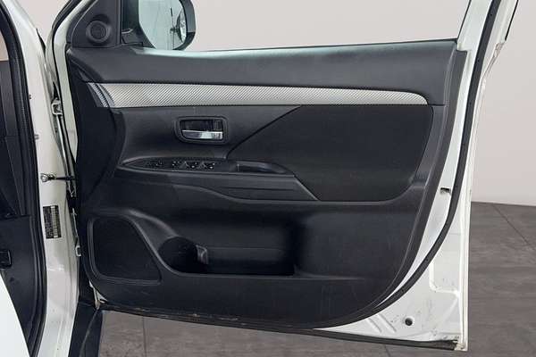 2018 Mitsubishi Outlander ES ADAS ZL