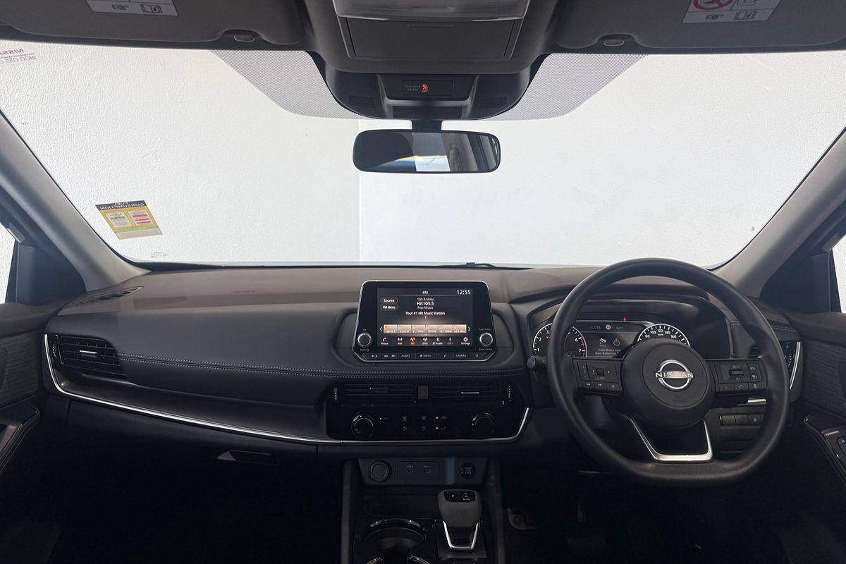 2025 Nissan X-TRAIL ST T33