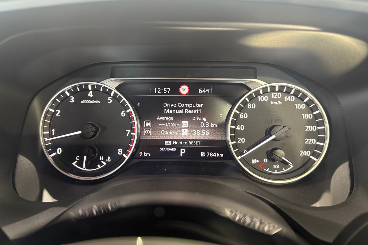 2025 Nissan X-TRAIL ST T33