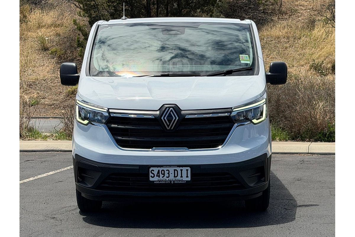 2025 Renault Trafic Pro X82 SWB Low Roof