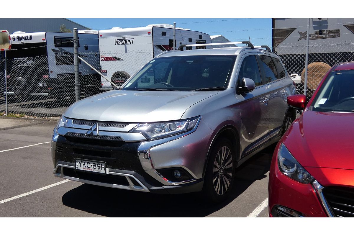 2020 Mitsubishi Outlander LS ZL