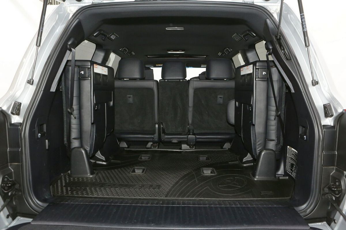 2020 Toyota Landcruiser Sahara Horizon VDJ200R