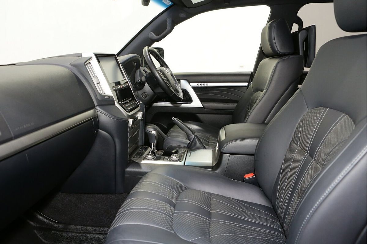 2020 Toyota Landcruiser Sahara Horizon VDJ200R