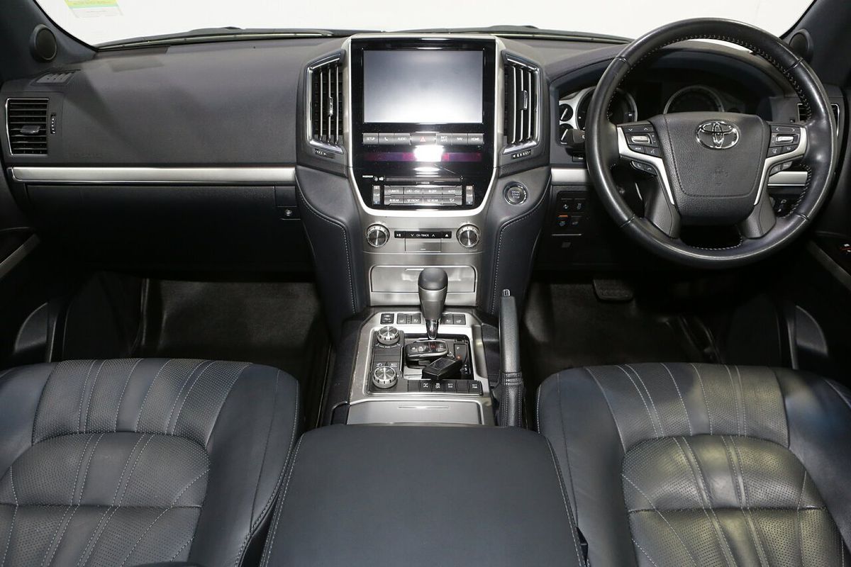 2020 Toyota Landcruiser Sahara Horizon VDJ200R