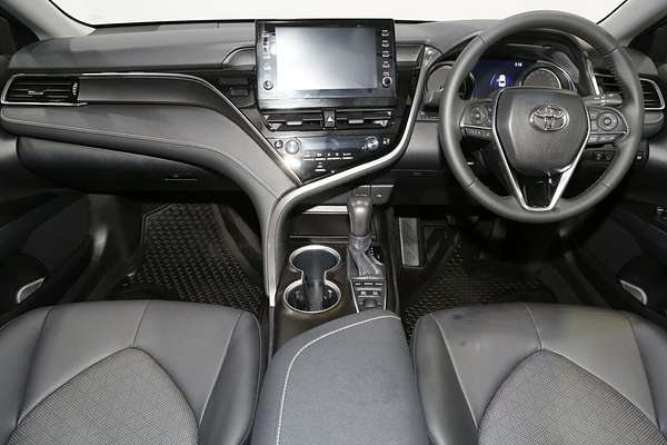 2024 Toyota Camry SX AXVH70R