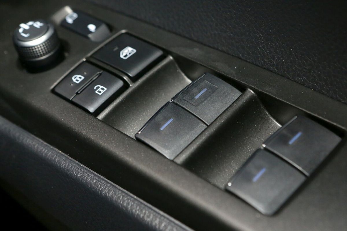 2024 Toyota Camry SX AXVH70R