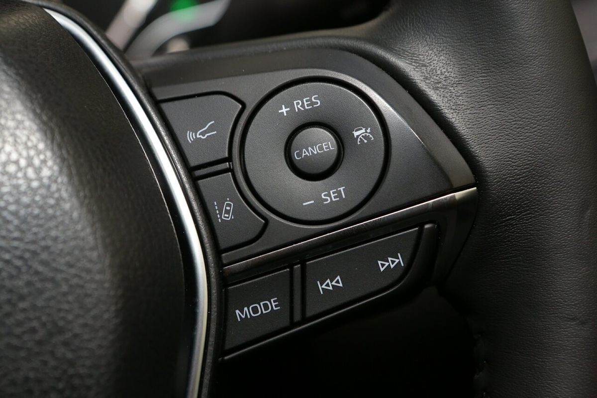 2024 Toyota Camry SX AXVH70R