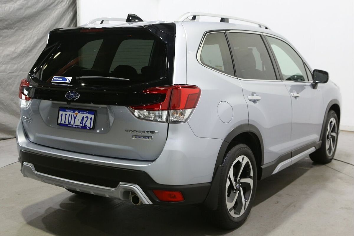 2024 Subaru Forester Hybrid S S5
