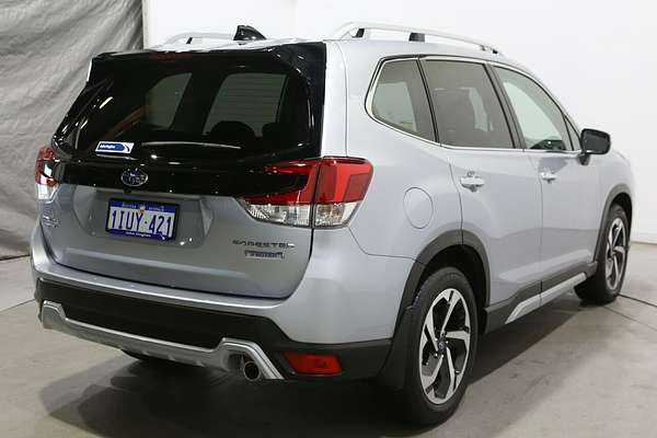 2024 Subaru Forester Hybrid S S5