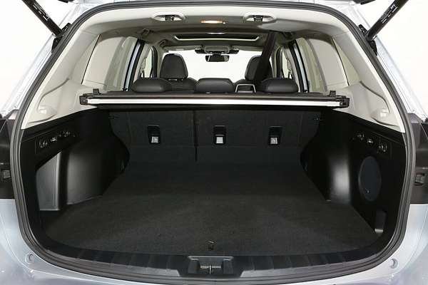 2024 Subaru Forester Hybrid S S5