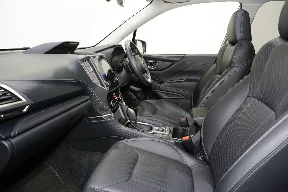 2024 Subaru Forester Hybrid S S5