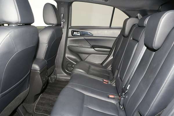 2023 Mitsubishi Eclipse Cross Exceed YB