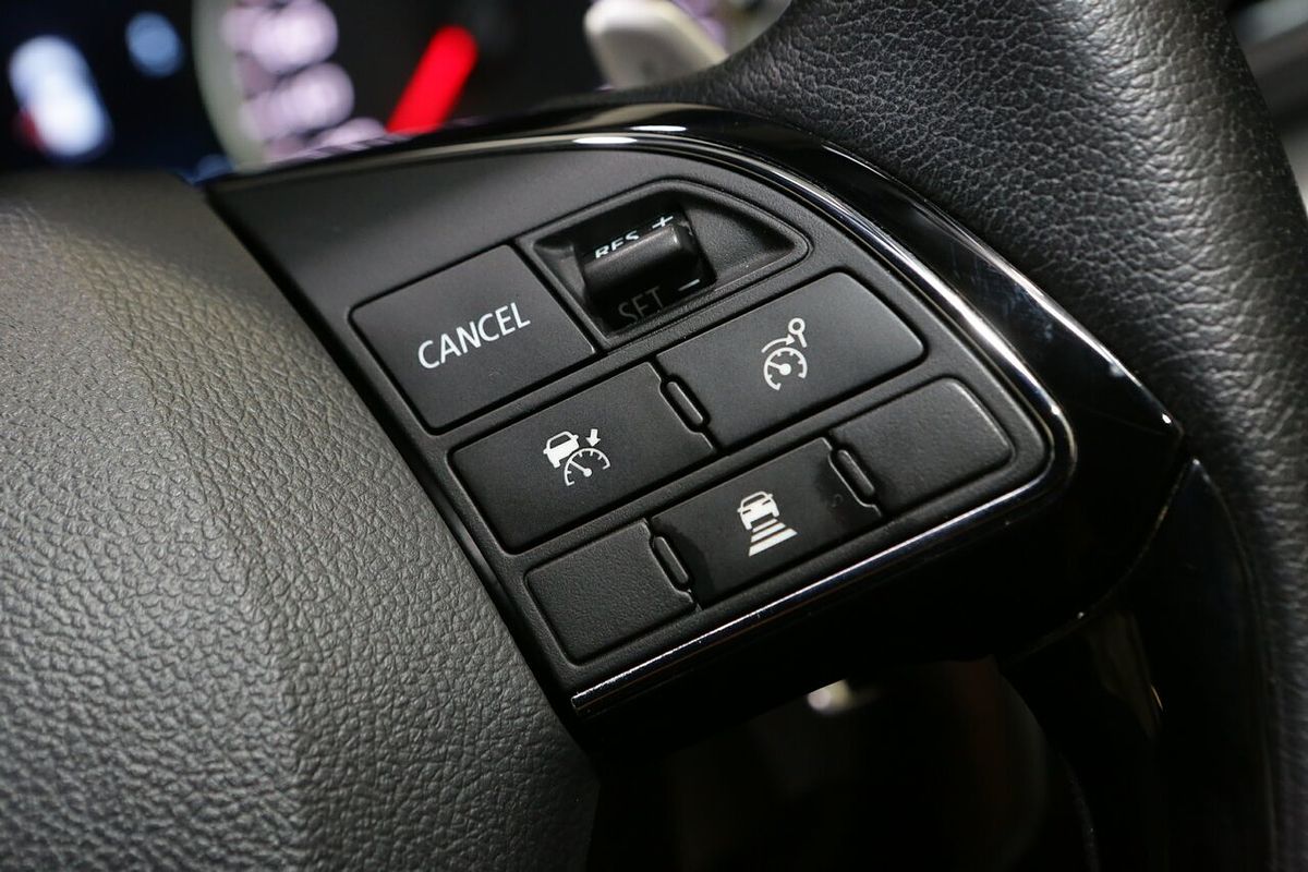 2023 Mitsubishi Eclipse Cross Exceed YB