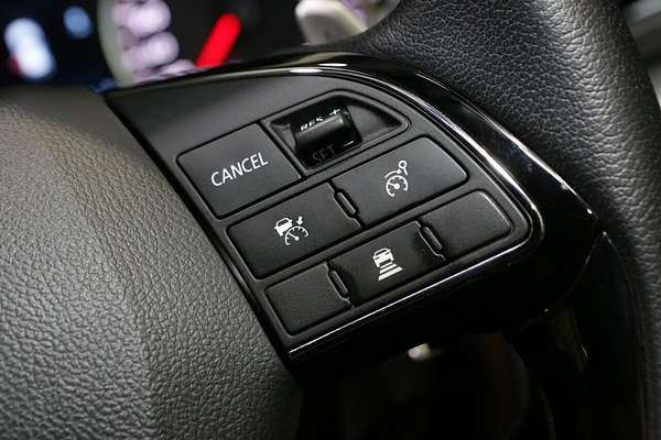 2023 Mitsubishi Eclipse Cross Exceed YB