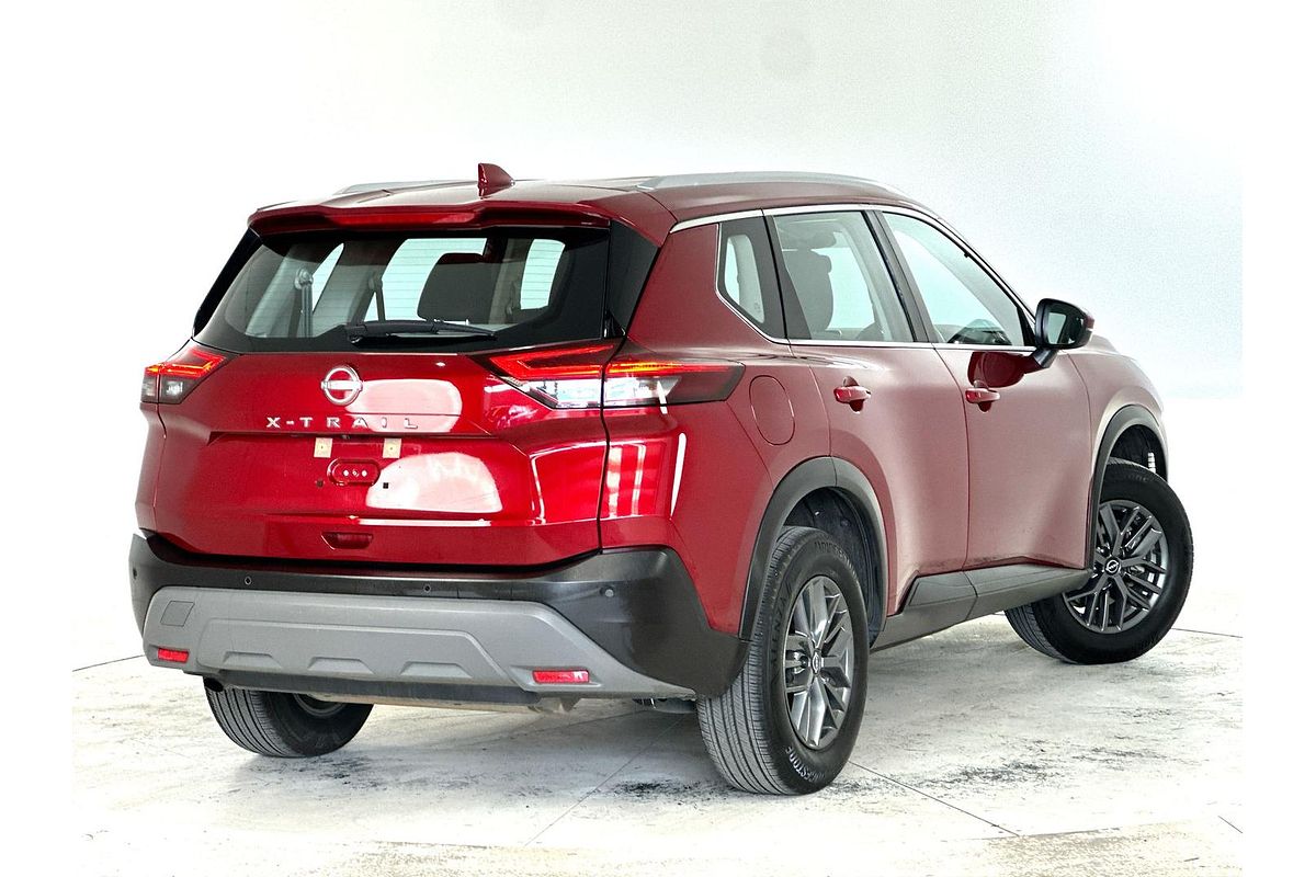 2023 Nissan X-TRAIL ST T33