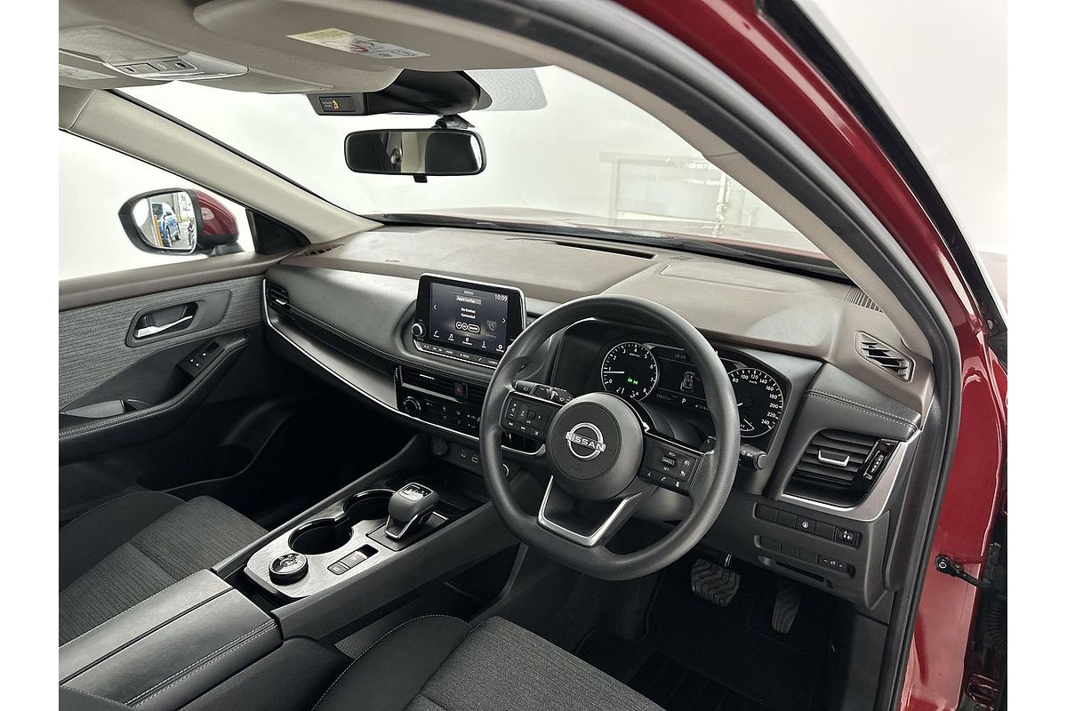 2023 Nissan X-TRAIL ST T33