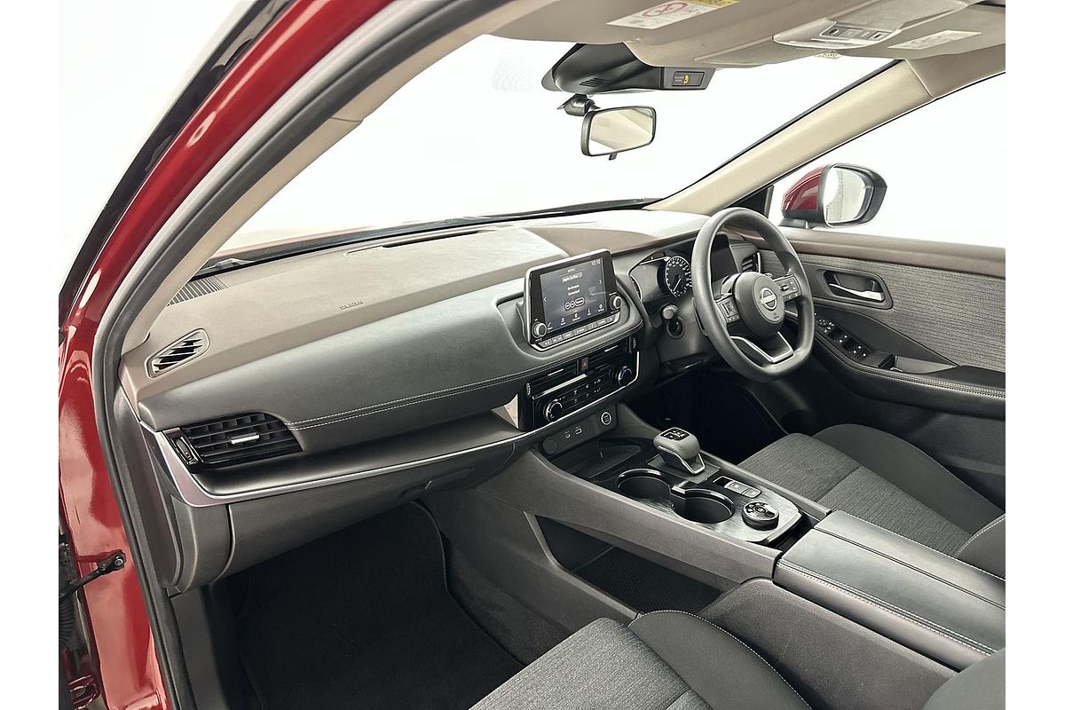 2023 Nissan X-TRAIL ST T33