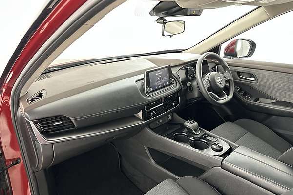 2023 Nissan X-TRAIL ST T33