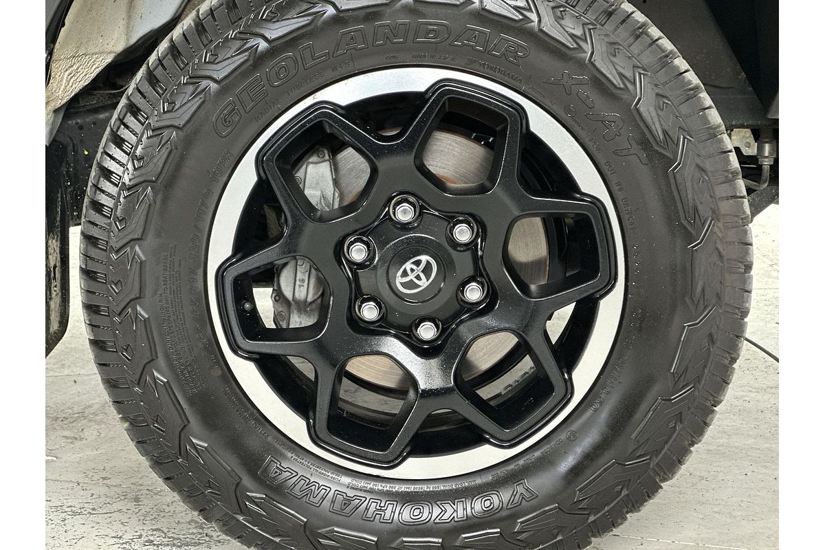 2019 Toyota Hilux Rugged X GUN126R 4X4