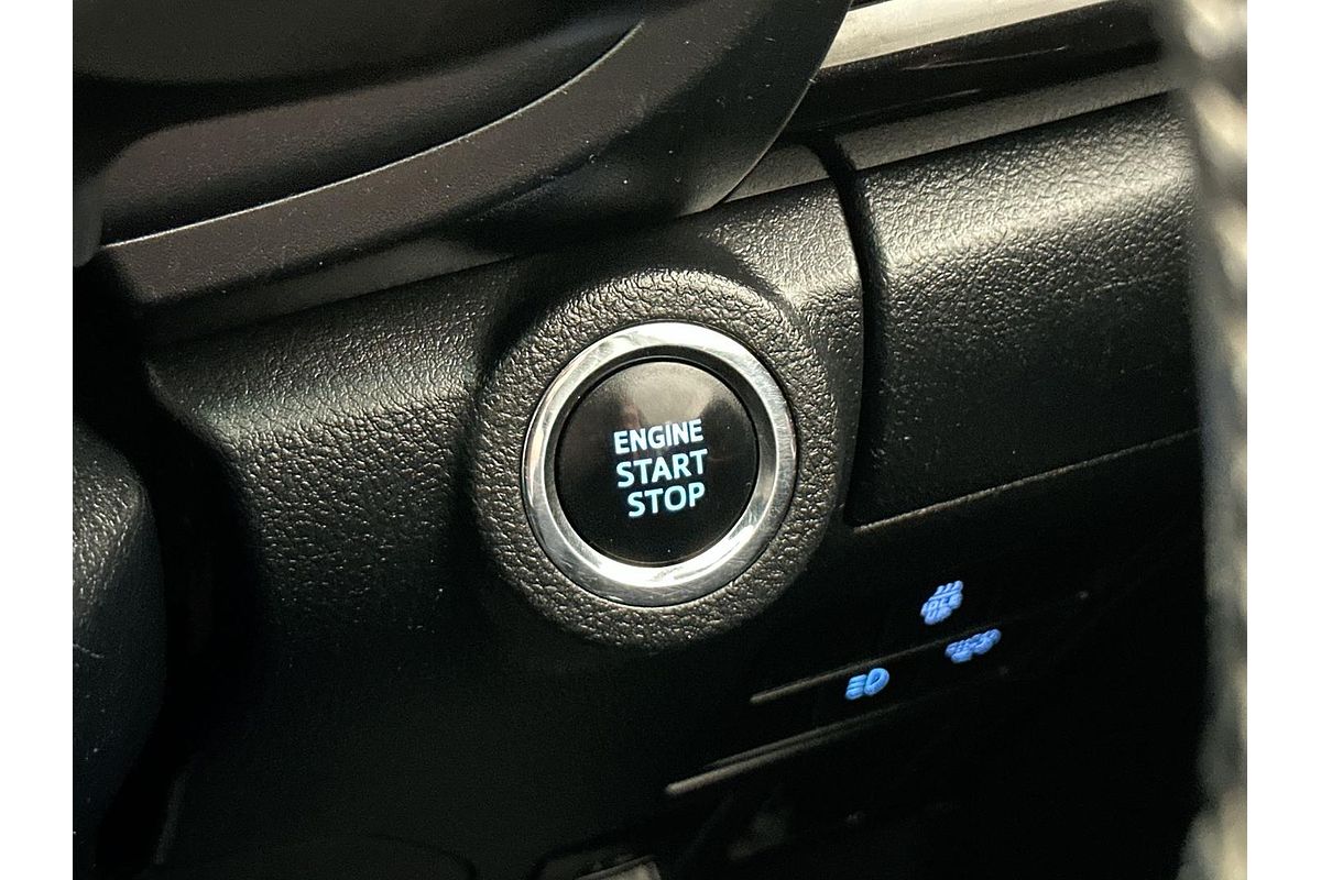 2019 Toyota Hilux Rugged X GUN126R 4X4