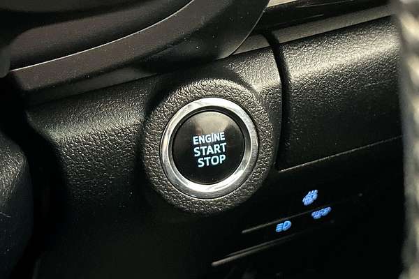 2019 Toyota Hilux Rugged X GUN126R 4X4