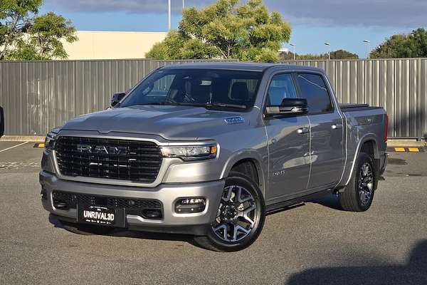 2025 RAM 1500 Laramie Sport Hurricane SO RamBox DT 4X4 SWB