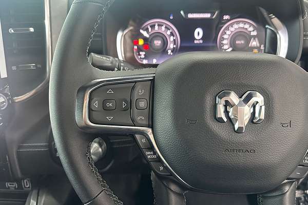 2025 RAM 1500 Laramie Sport Hurricane SO RamBox DT 4X4 SWB