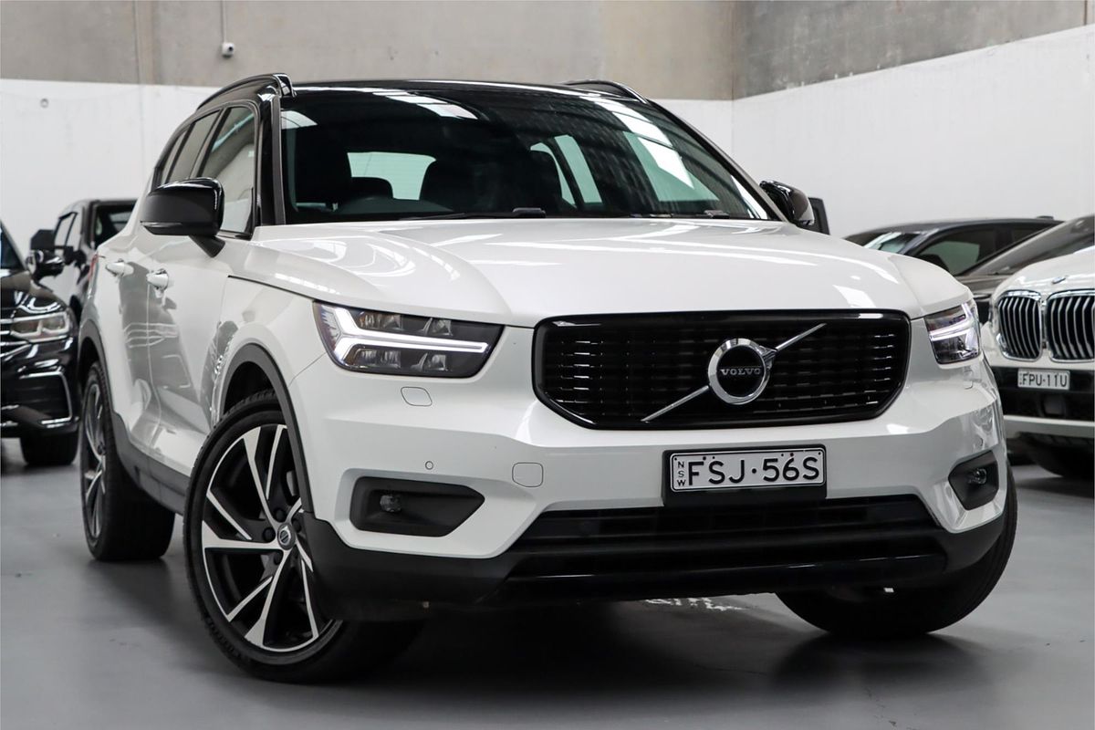 2020 Volvo XC40 T5 R-Design
