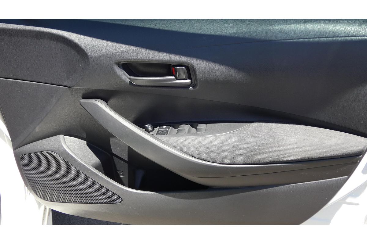 2018 Toyota Corolla Ascent Sport ZRE182R