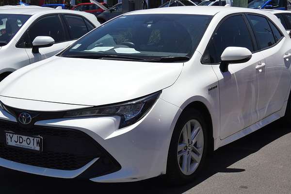 2018 Toyota Corolla Ascent Sport ZRE182R