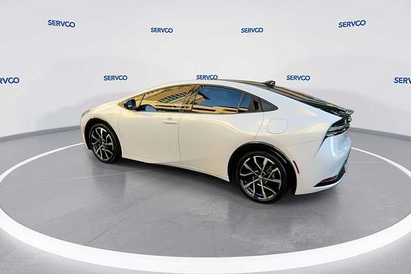 2024 Toyota Prius XSE Premium