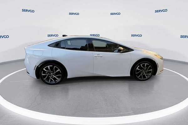 2024 Toyota Prius XSE Premium