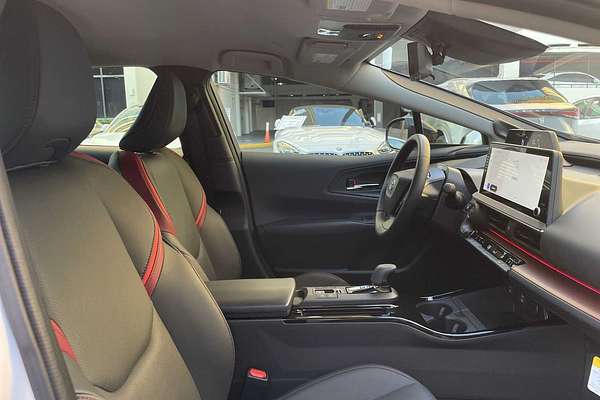 2024 Toyota Prius XSE Premium