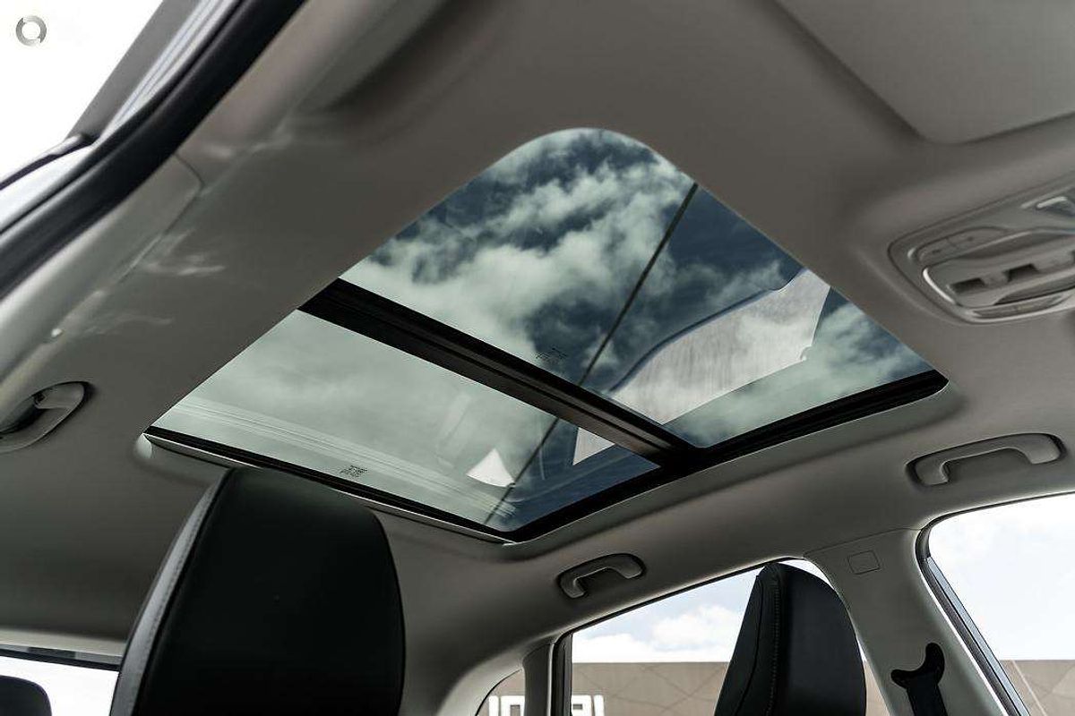 2025 MG ZS Essence Hybrid+ ZS32