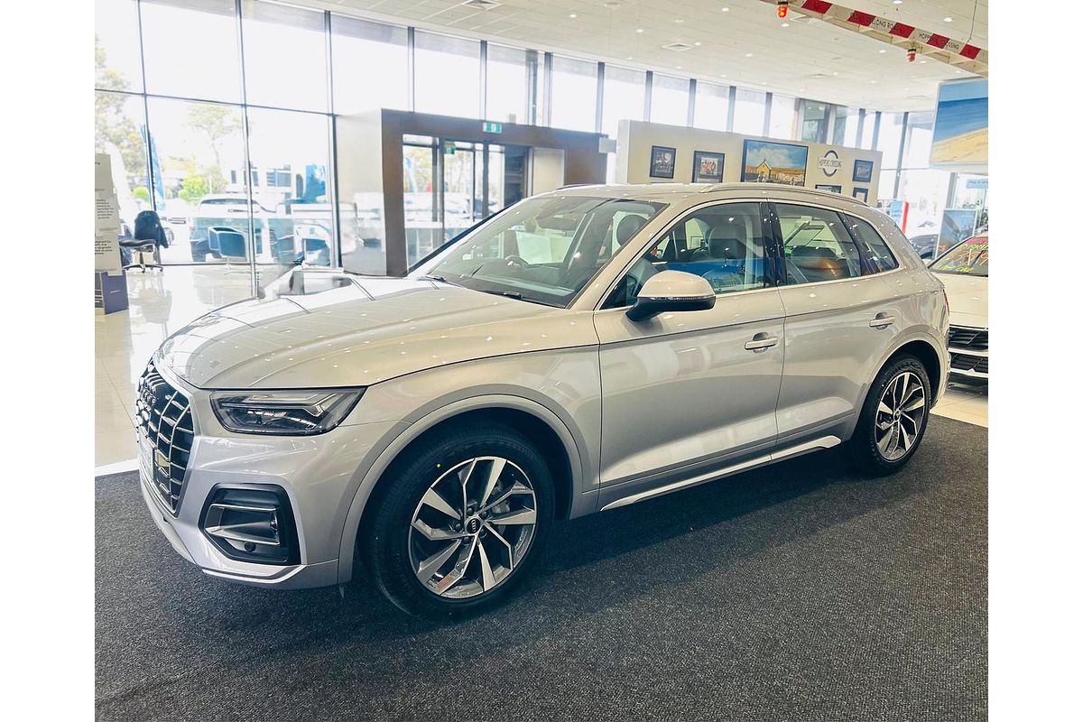 2023 Audi Q5 35 TDI FY