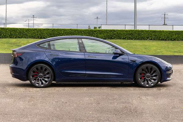 2022 Tesla Model 3 Performance
