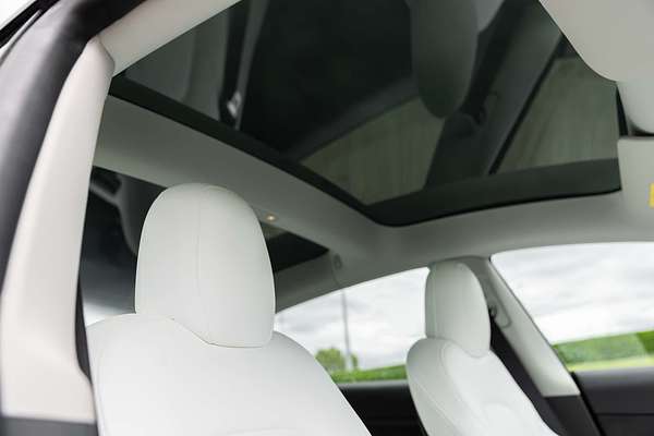 2022 Tesla Model 3 Performance