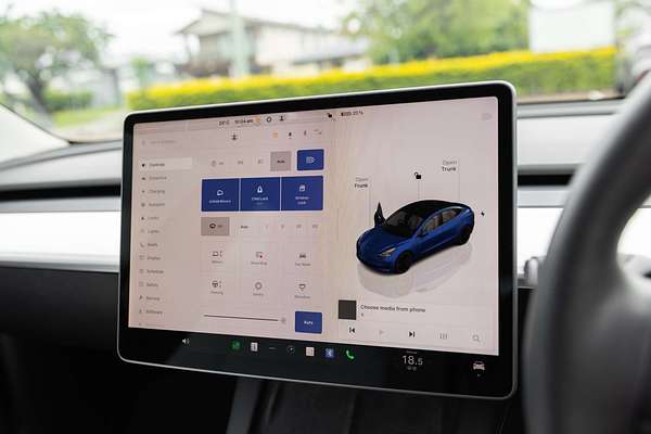 2022 Tesla Model 3 Performance