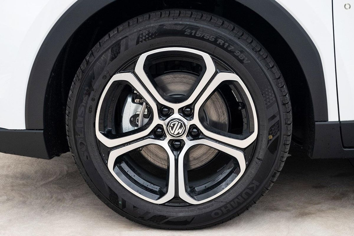 2025 MG ZS Excite Hybrid+ ZS32