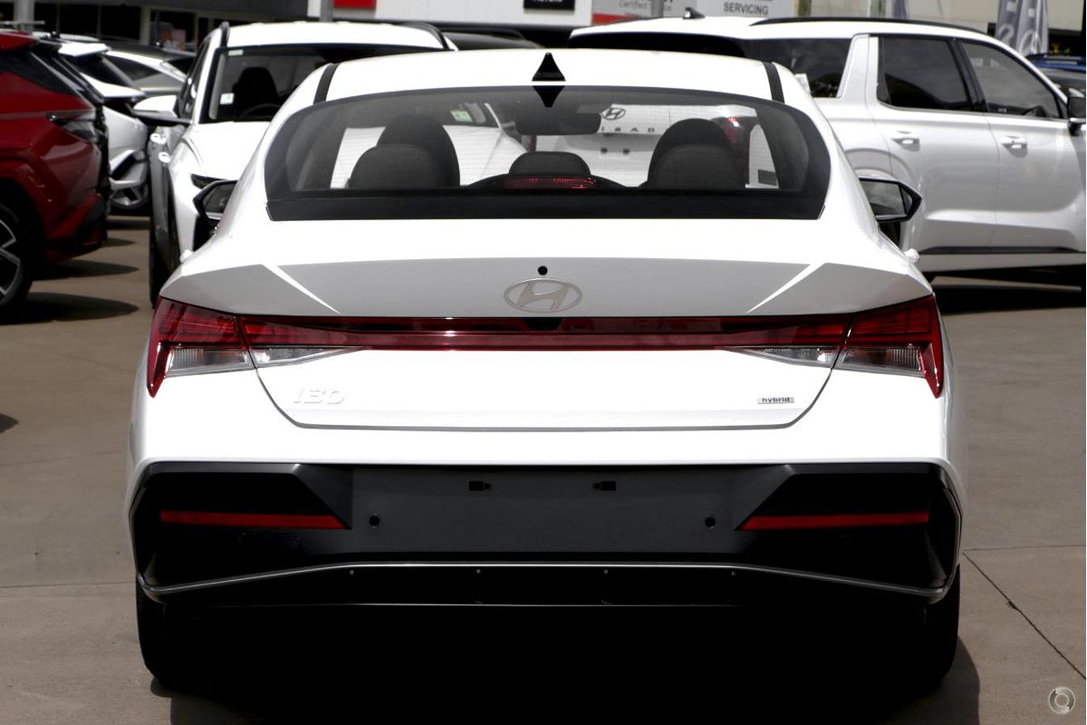 2025 Hyundai i30 Elite Hybrid CN7.V2