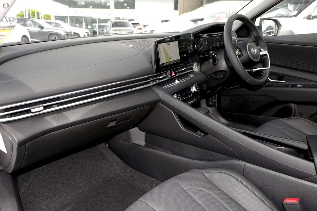 2025 Hyundai i30 Elite Hybrid CN7.V2