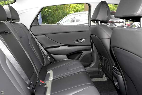 2025 Hyundai i30 Elite Hybrid CN7.V2