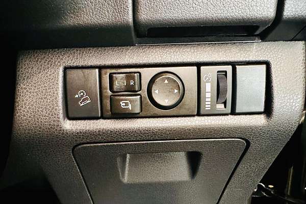 2020 Isuzu MU-X LS-T