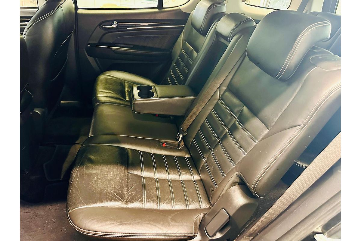 2020 Isuzu MU-X LS-T